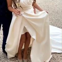 Vestito da Sposa con spacco + velo decorato