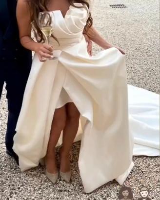 Vestito da Sposa con spacco + velo decorato