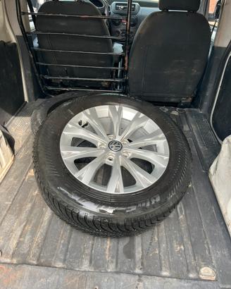 Ruota completa Tiguan