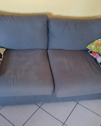 Divano,3 posti letto 
