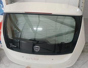 portellone Lancia Ypsilon 2011/"23 paraurti cofano