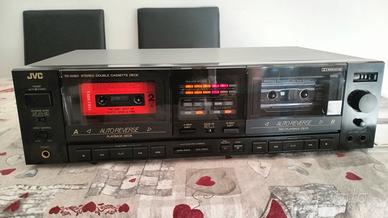 JVC TD-W501, doppio registratore a cassette 