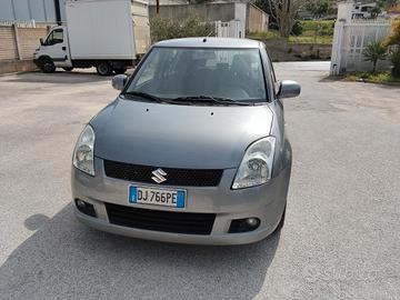 Suzuki Swift 1.3 DDiS 5p. GLX