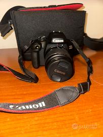 Canon EOS 4000D + Obiettivo 18-55mm