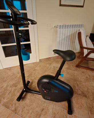 cyclette Domyos essential eb 120 
