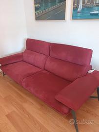 Divano  rosso Design 