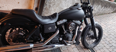 Harley Davidson dyna street bob