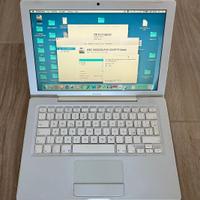 Apple MacBook Pro 13'', inizio 2009, bianco