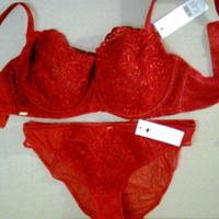 reggiseno e slip, Tg. 4 E, 4 It,. Valege, France.