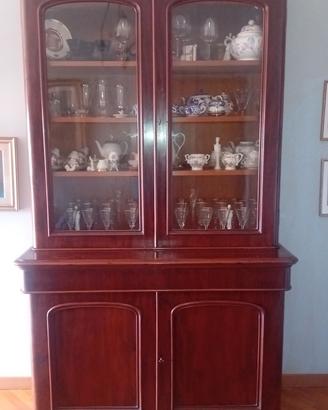 vetrina grande dispensa  antiquariato