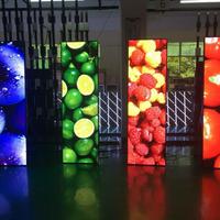 Totem Led per pubblicità in vetrine e negozi