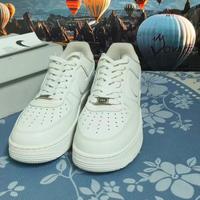 Nike Air Force 1 bianche, taglia 40.5