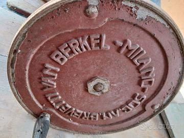 Affettatrice a volano Van Berkel