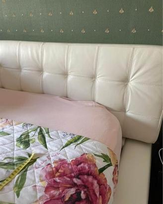 Letto matrimoniale