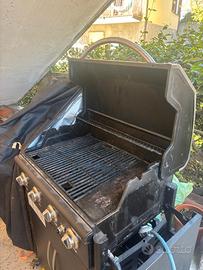 Barbeque -grill a gas tre fuochi
