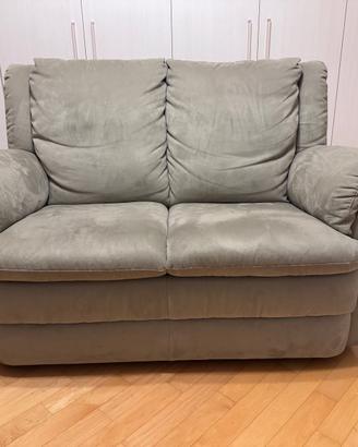 divano due posti by Natuzzi