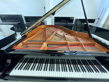 Pianoforta mezza coda - Yamaha C3