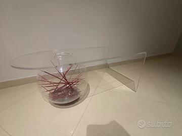 Tavolino in plexiglas