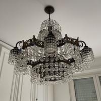 Lampadario con abatjour vintage.