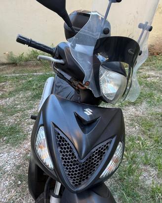 Suzuki sixteen 125