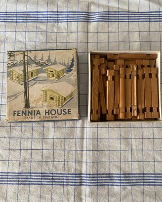 Casetta piccola finlandese in legno da montare