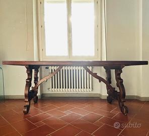 tavolo in legno massello