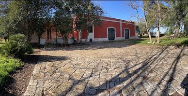 Villa/casa indipendente arredata in campagna, Turi