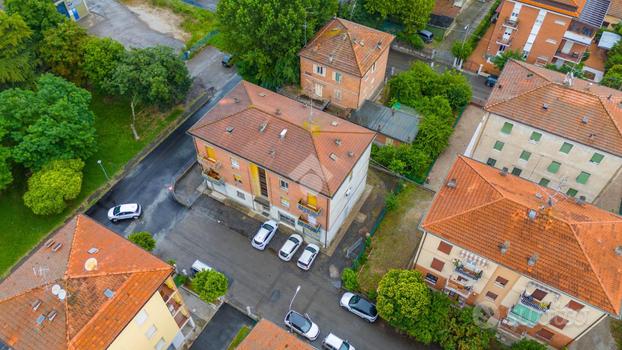 PALAZZINA A REGGIO NELL'EMILIA