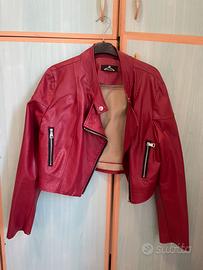 Giacca corta in ecopelle rossa