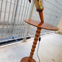 Tavolino con lampada