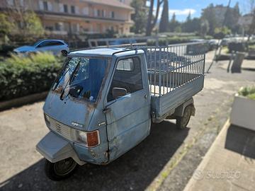 Ape P703