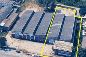 Mq 1.150 PORZIONE DI CAPANNONE CON AMPIO TERRENO