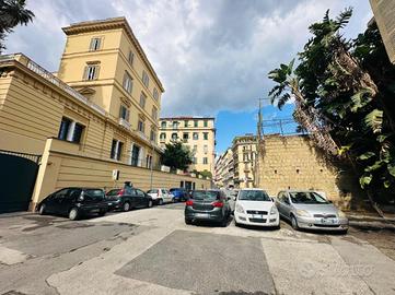 AUTORIMESSA A NAPOLI