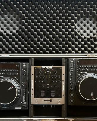 Console DJ Numark + Mixer + Case