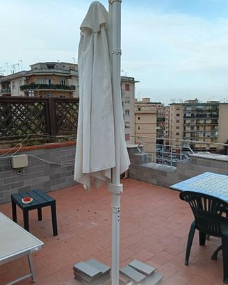 ombrellone e due lettini