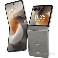 Motorola razr70 nuovo mai aperto 