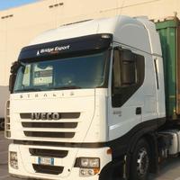 Trattore stradale Stralis 500