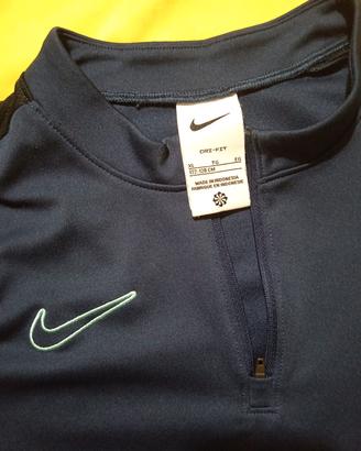 Nike. 