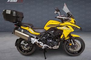 BENELLI TRK 502 X -