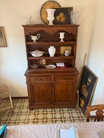 Rustica credenza  con alzata in legno massiccio