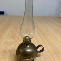 Lume a petrolio in ottone brunito