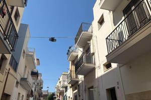 CASA INDIPENDENTE A POLIGNANO A MARE