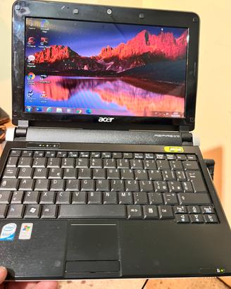 Notebook Acer Aspire one D150