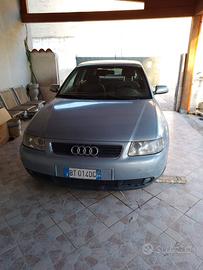 AUDI Macchina