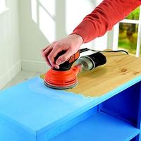 BLACK&DECKER Levigatrice rotorbitale 240W