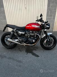 Triumph speed twin 1200