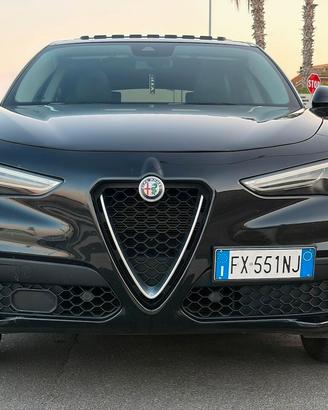 Alfa Romeo Stelvio 2.2 Turbodiesel 210 CV AT8 Q4 L