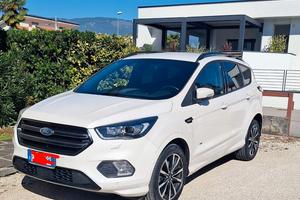 Ford Kuga 2.0 150 Cv St-Line