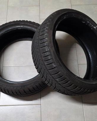 2 Pneumatici Pirelli Winter Sottozero3 225/40 R18