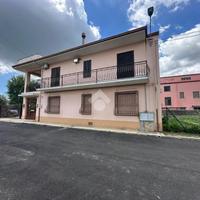 4 LOCALI A CASSANO ALLO IONIO